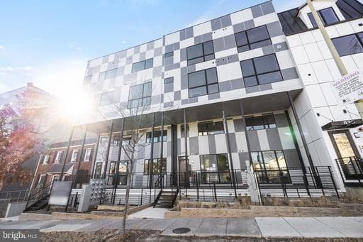 824 18TH STREET 12