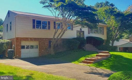 6449 JOHNS ROAD - Photo 1