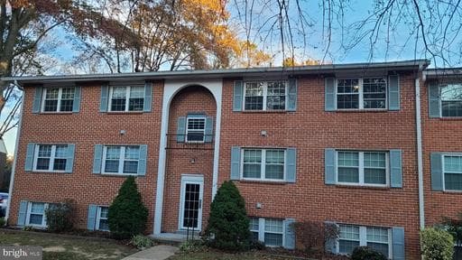 217 CROCKER DRIVE 217-F - Photo 1
