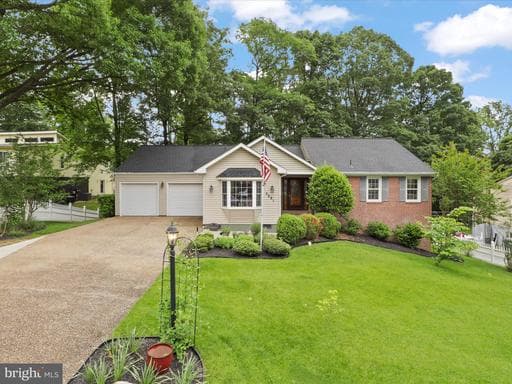 5281 NAVAHO DRIVE - Photo 1