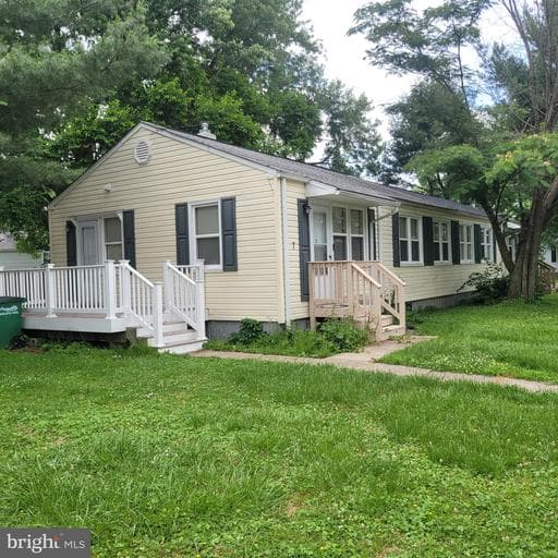 7 ABERDEEN AVENUE