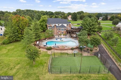 5340 CHANDLEY FARM CIRCLE - Photo 1