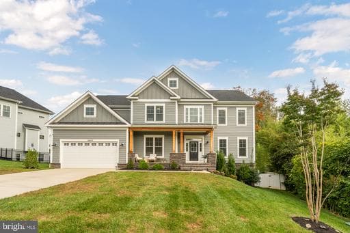10602 OAK PLACE - Photo 1