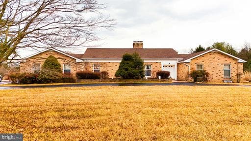 205 GLENVILLE ROAD - Photo 1