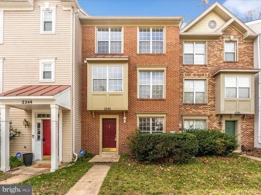 2242 COMMISSARY CIRCLE - Photo 1