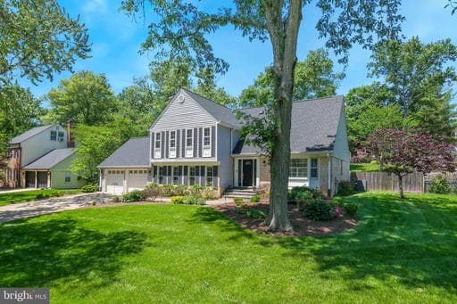 13716 LOCKDALE ROAD - Photo 1