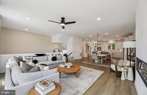 1152 CRESTED WOOD DRIVE - Photo 1
