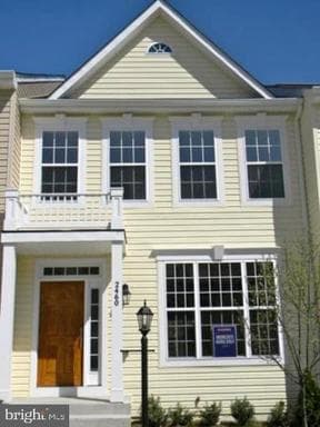 2460 BATTERY HILL CIR,WOODBRIDGE,VA,22191,PRINCE WILLIAM - Photo 1