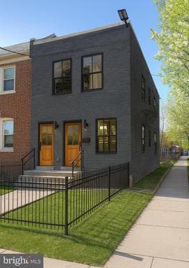 1721 Q STREET - Photo 1
