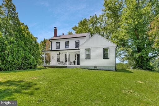 9642 BOYDS TURN ROAD - Photo 1
