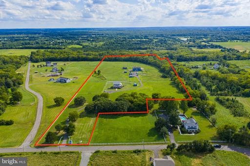 11801 PARKGATE DR,NOKESVILLE,VA,20181,PRINCE WILLIAM - Photo 1