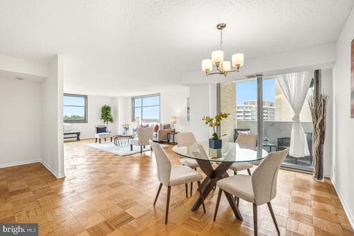 4601 N PARK AVE #1019,CHEVY CHASE,MD,20815,MONTGOMERY - Photo 1