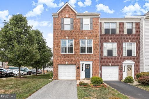 2100 PAXTON TERRACE - Photo 1