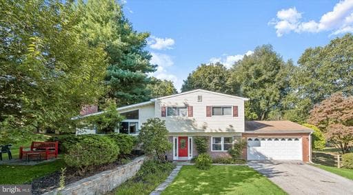 9233 SPRING VALLEY ROAD - Photo 1