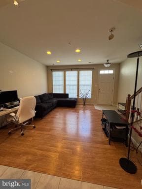 1814-A POOLSIDE LN #34A,FREDERICK,MD,21701,FREDERICK