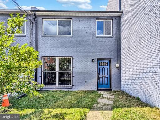 2240 15TH STREET - Photo 1