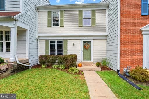 4511 JENNER COURT - Photo 1