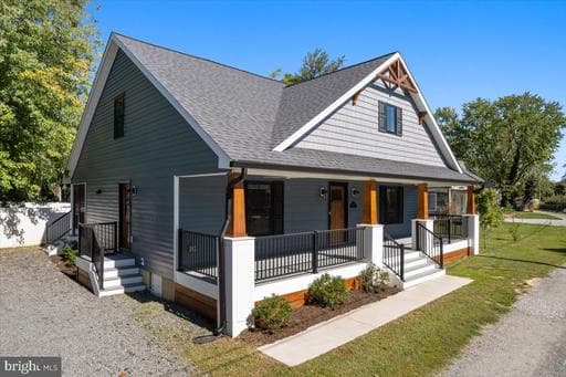 210 Point Ln, Solomons, MD 20688, United States - Photo 1