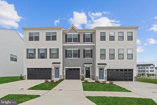 192 SOFT RUSH LANE - Photo 1