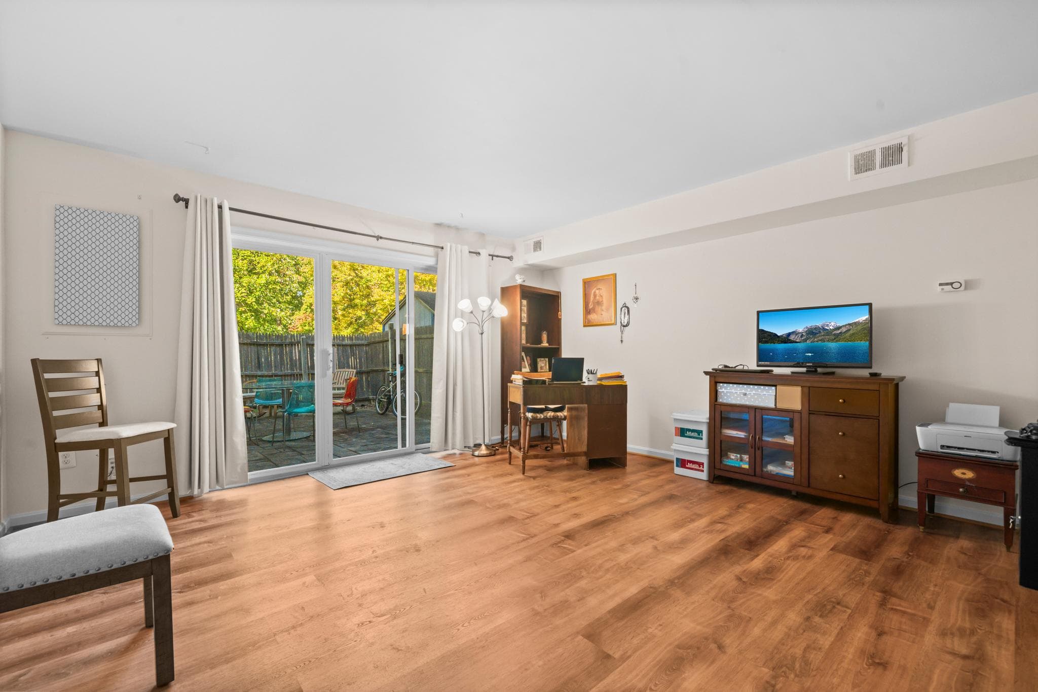 5824 REXFORD DRIVE 731 - Photo 1