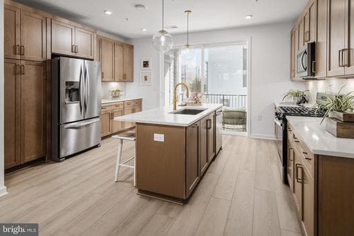14387 GLEN MANOR DR,CHANTILLY,VA,20151,FAIRFAX - Photo 1