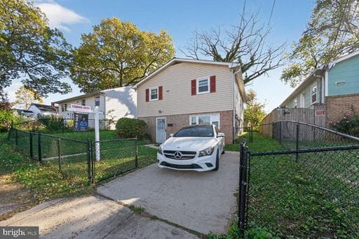 6117 Osborn Rd, Hyattsville, MD 20785-1031, United States - Photo 1