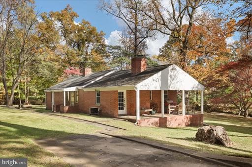 7914 IDYLWOOD RD,DUNN LORING,VA,22027,FAIRFAX - Photo 1