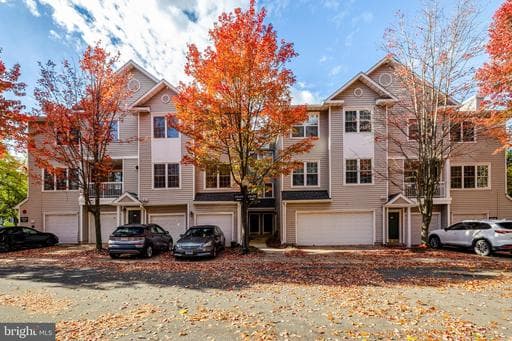 12737 FAIR BRIAR LN,FAIRFAX,VA,22033,FAIRFAX - Photo 1