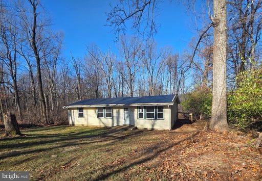 3717 FREEZELAND ROAD - Photo 1