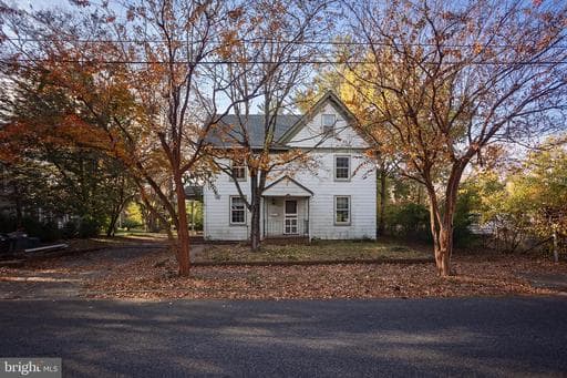 106 S 6th St, Denton, MD 21629-1468, United States - Photo 1