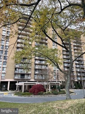 6100 WESTCHESTER PARK DR #406,COLLEGE PARK,MD,20740,PRINCE GEORGES - Photo 1