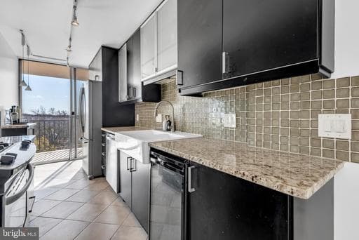 3333 UNIVERSITY BOULEVARD 1008 - Photo 1