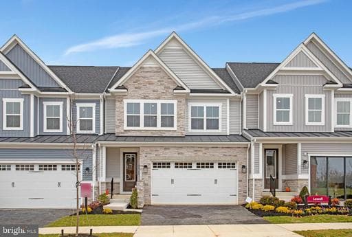 9564 HARVEST LANE - Photo 1