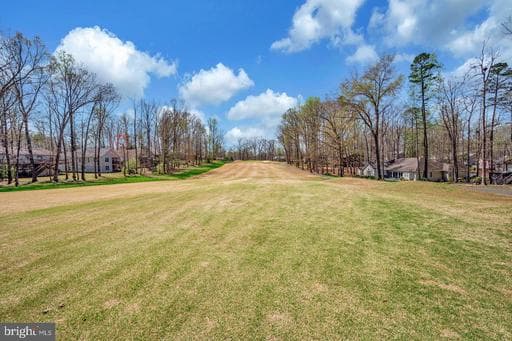 4230 LAKEVIEW PARKWAY - Photo 1