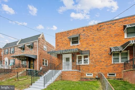 529 Foxhall Pl SE, Washington, DC 20032-3717, United States - Photo 1