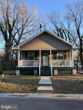 606 Edgewood Ave, Cambridge, MD 21613-2111, United States - Photo 1