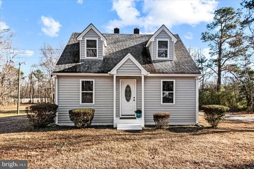 11237 Jessie Dupont Memorial Hwy, Kilmarnock, VA 22482-3720, United States - Photo 1