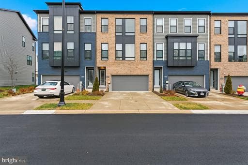 614 GLENN LAKE DR