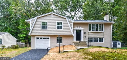 2650 PINEWOOD DRIVE