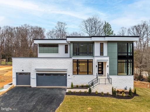 731 ELLSWORTH AVENUE - Photo 1