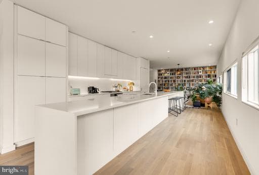 1501 4TH STREET 1