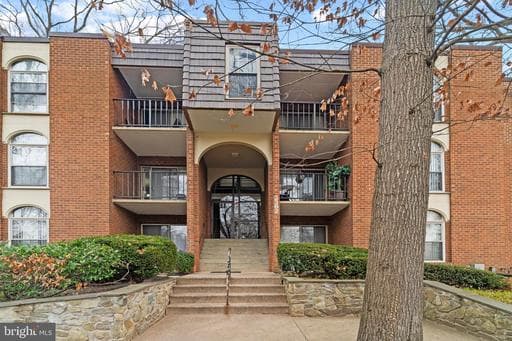 3362 WOODBURN RD #13,ANNANDALE,VA,22003,FAIRFAX - Photo 1