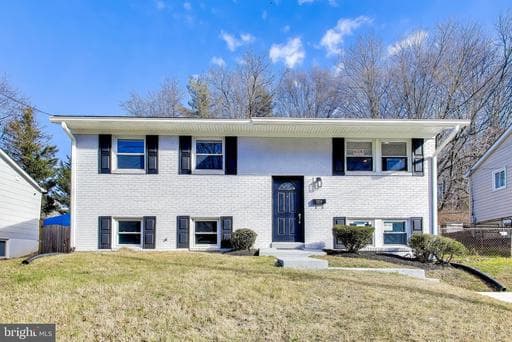 7934 DELLWOOD AVENUE - Photo 1