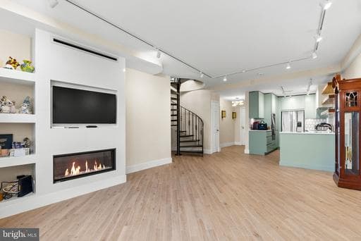 700 NEW HAMPSHIRE AVE NW #1512,WASHINGTON,DC,20037,WASHINGTON - Photo 1