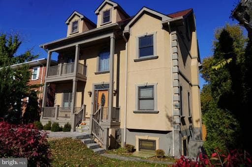 2445 S KENWOOD STREET - Photo 1