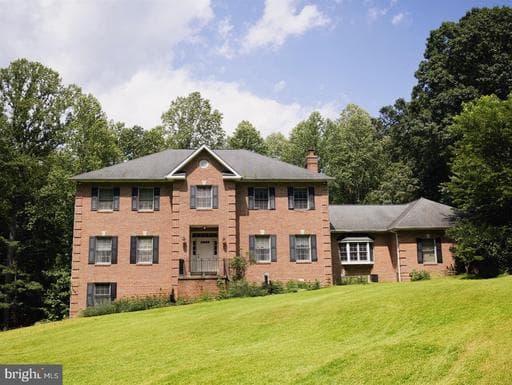 13814 W End Farm Rd, Upper Marlboro, MD 20772-6614, United States - Photo 1