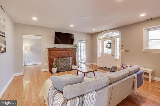 3913 OGLETHORPE ST,HYATTSVILLE,MD,20782,PRINCE GEORGES - Photo 1