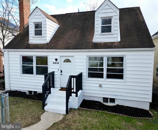 5819 Crown St, Capitol Heights, MD 20743-2006, United States - Photo 1
