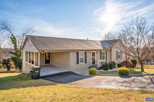619 ESSEX DR,STAUNTON,VA,24401,STAUNTON CITY - Photo 1