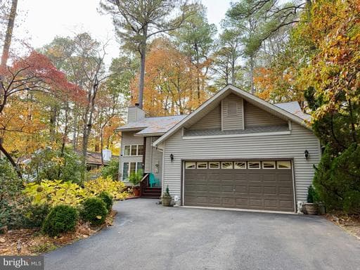 4 FANTAIL COURT - Photo 1